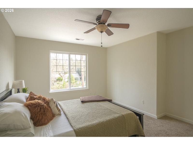 Bedroom, Owner's Suite