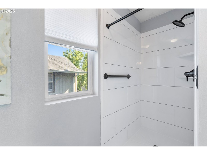 Owner's Suite Bathroom