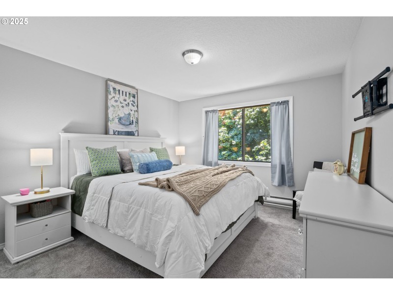 Bedroom, Primary