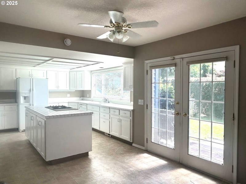 Kitchen/Nook