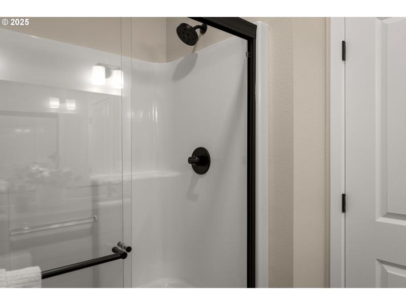 Owner's Suite Bathroom