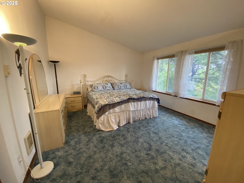 Bedroom, Owner's Suite