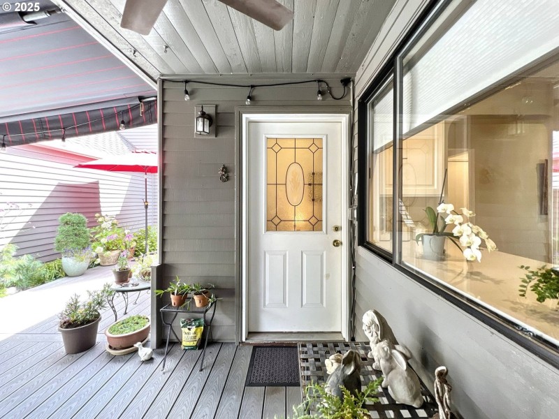 Entrance/Foyer