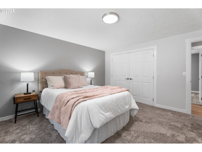 Bedroom, Owner's Suite