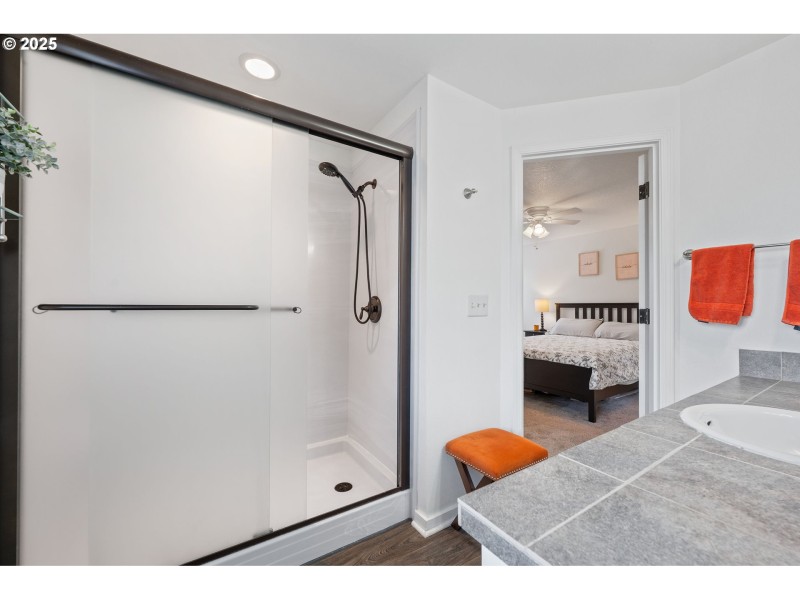 Owner's Suite Bathroom