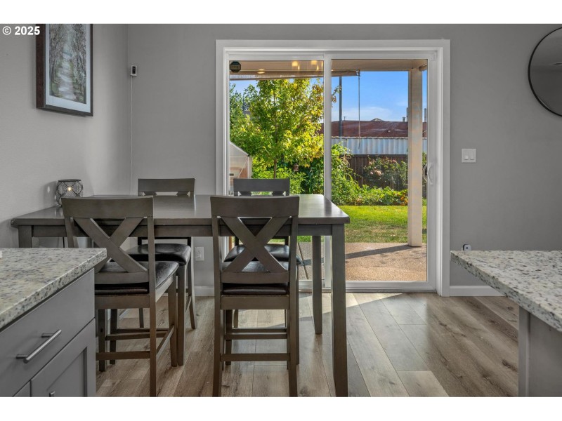 Kitchen/Dining Room