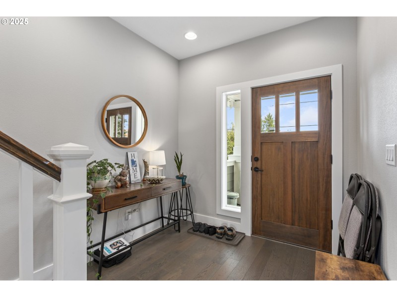 Entrance/Foyer