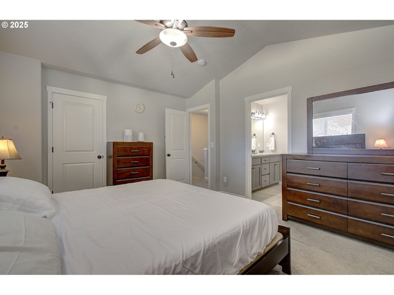 Bedroom, Owner's Suite