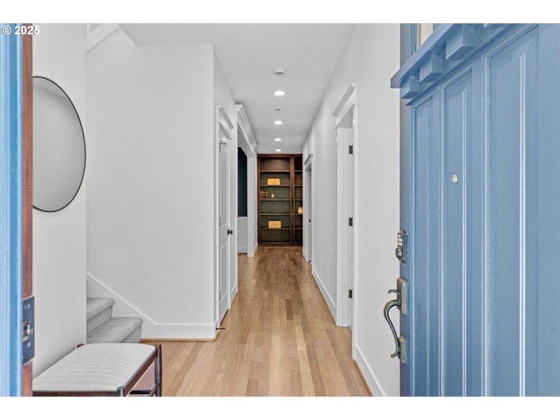Entrance/Foyer