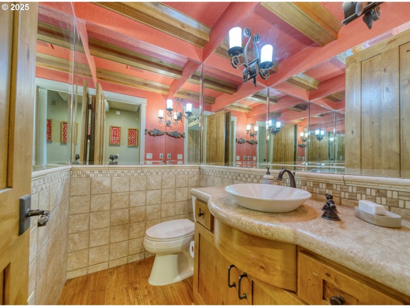Partial Bath