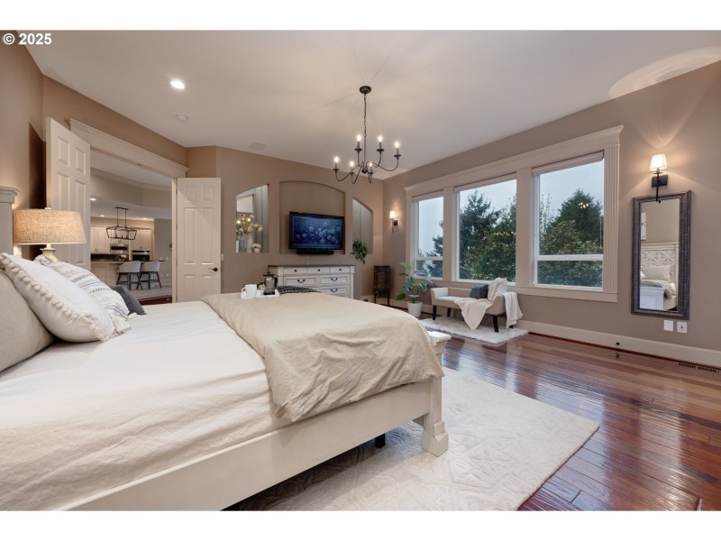 Owner's Suite Bedroom