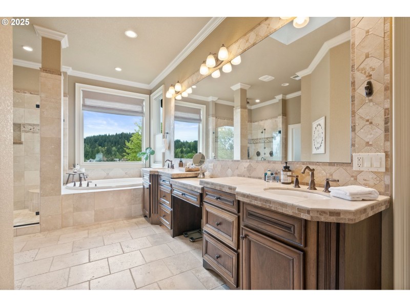 Bathroom, Attached