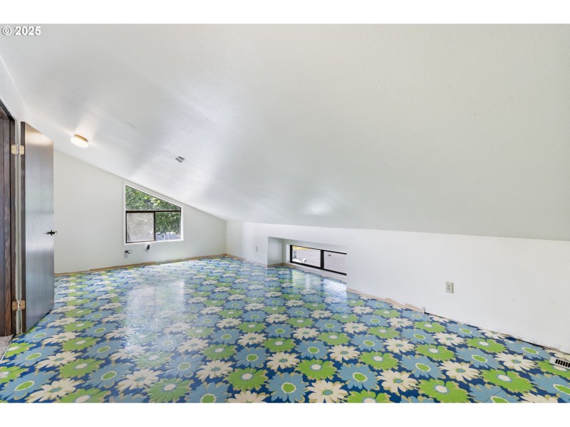 Bonus Room