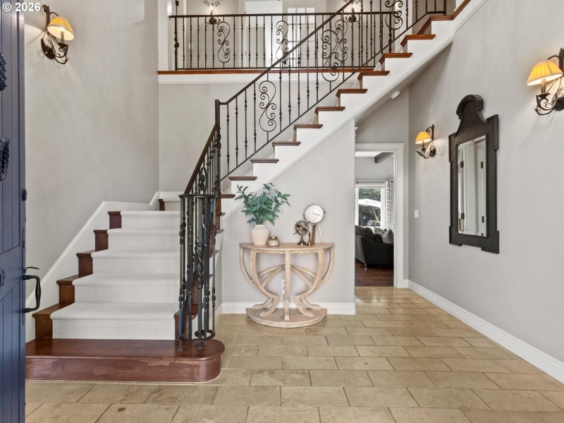 Entrance/Foyer