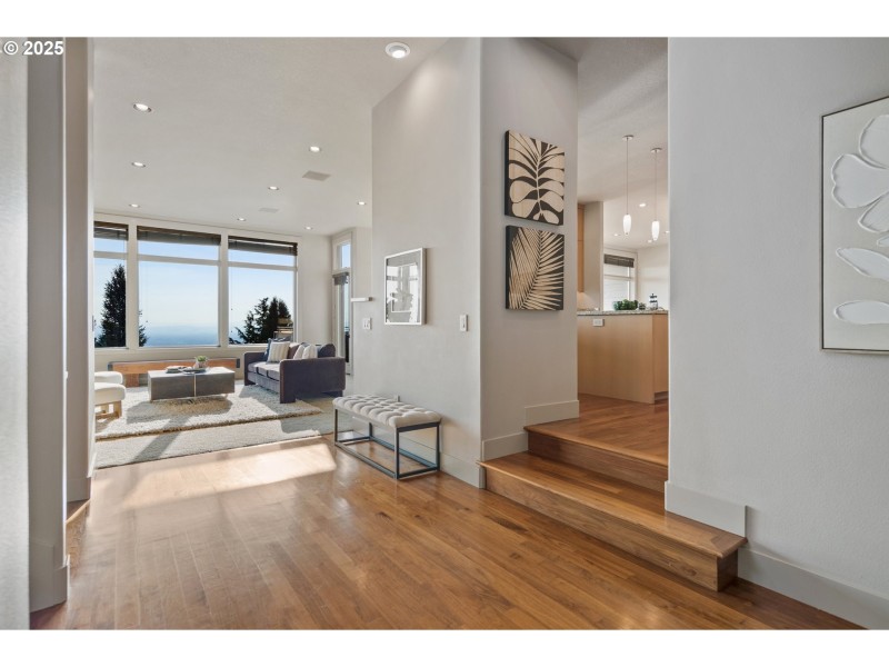 Entrance/Foyer
