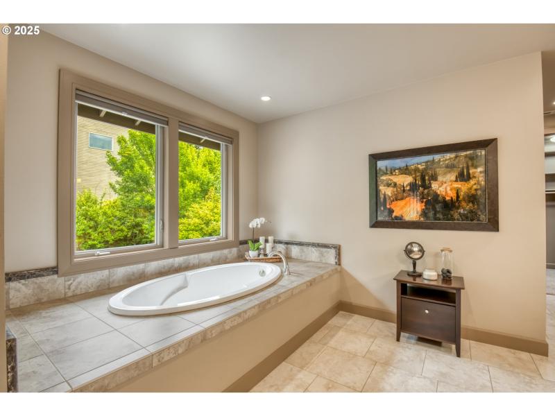 Owner's Suite Bathroom