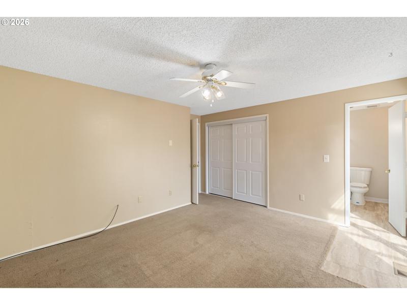 Bedroom, Owner's Suite