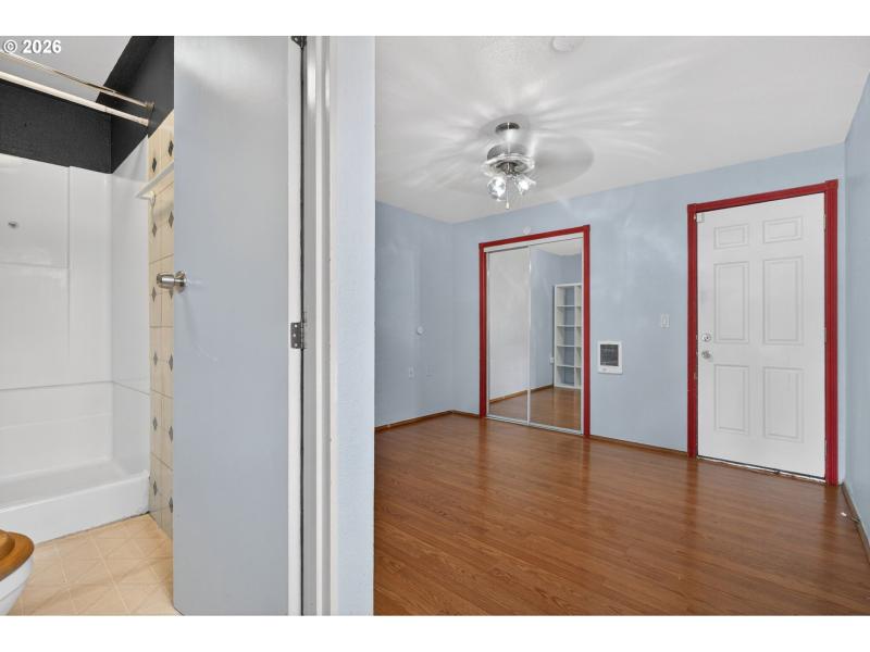 Bedroom, Owner's Suite