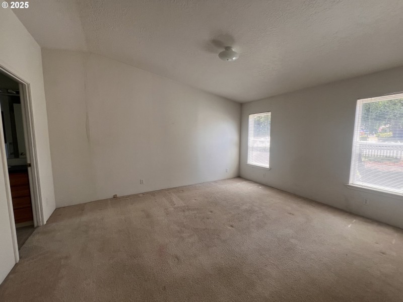 Bedroom, Owner's Suite
