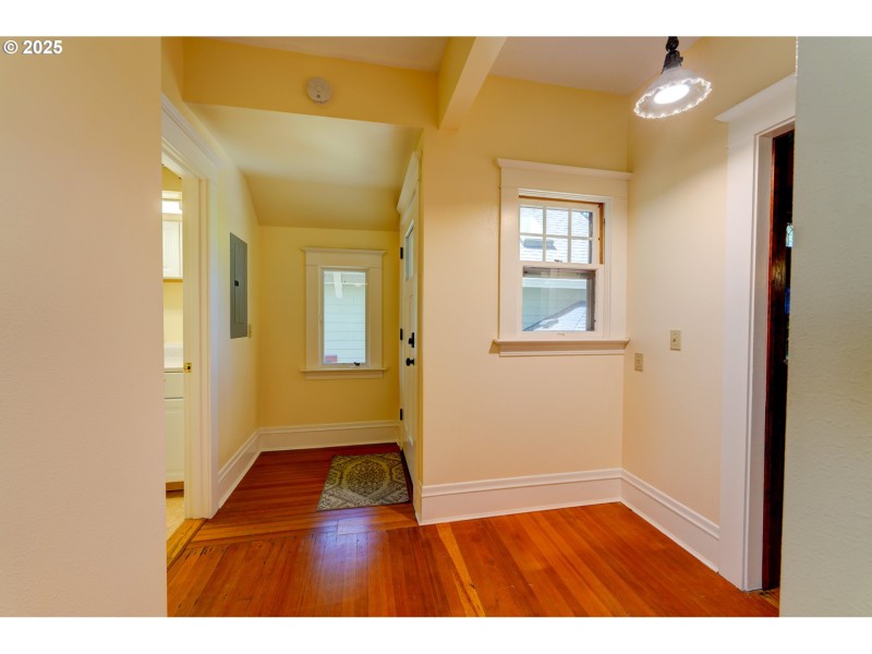 Entrance/Foyer