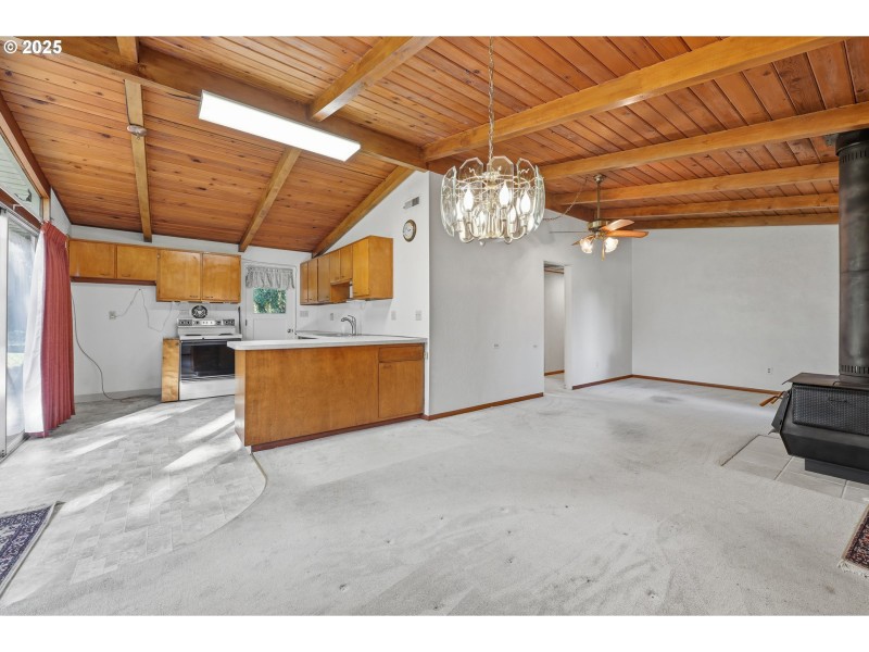 Living Room/Dining Room