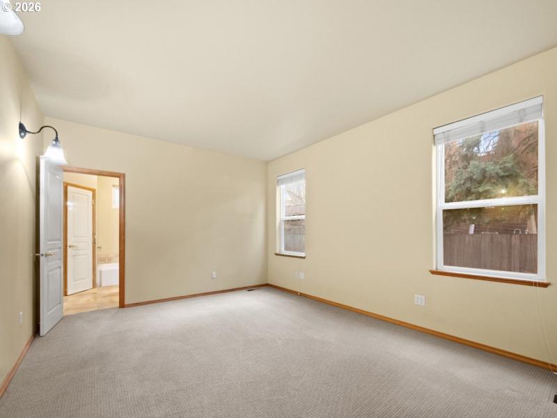 Bedroom, Owner's Suite