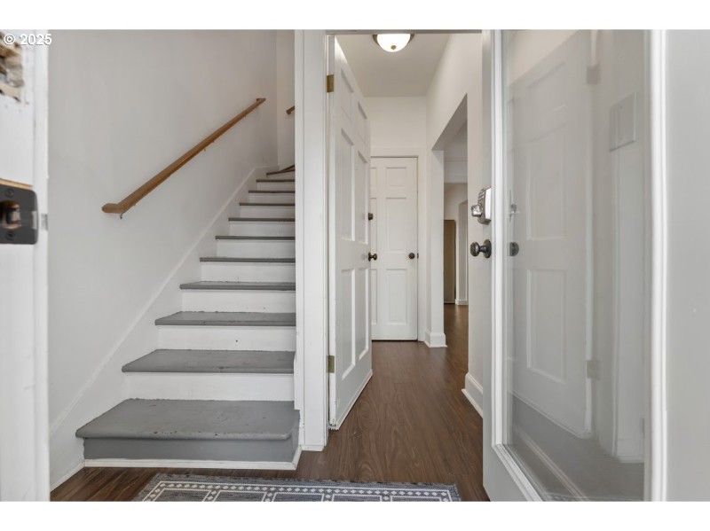Entrance/Foyer
