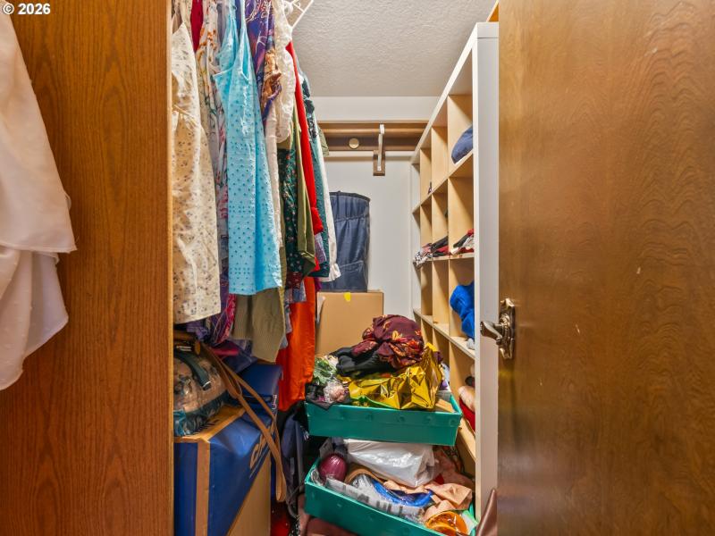 Bedroom, Owner's Suite