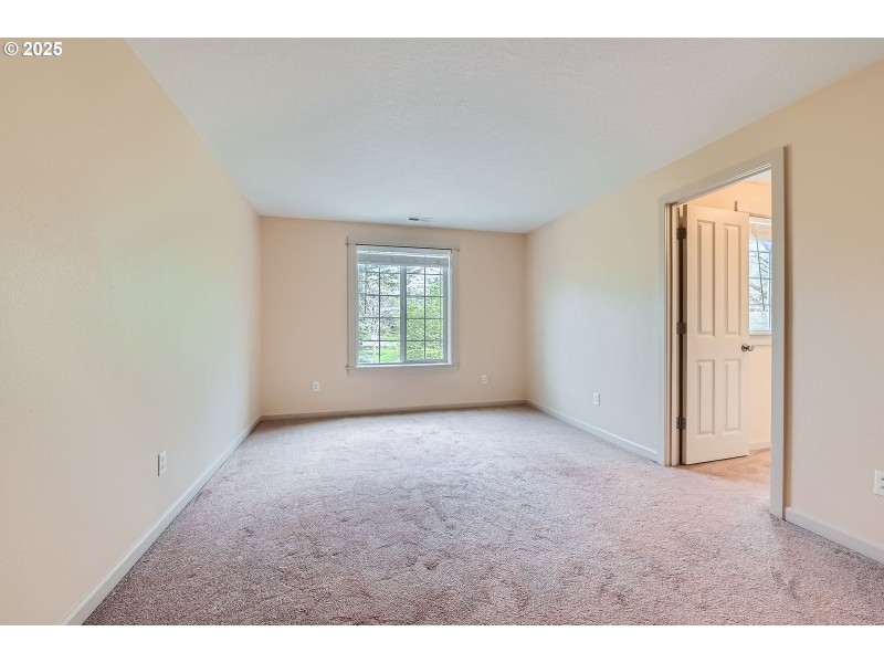 Bedroom, Owner's Suite