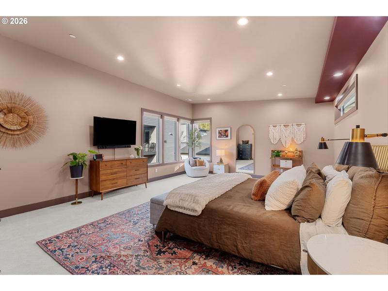 Bedroom, Owner's Suite