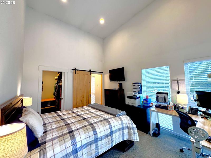 Bedroom, Owner's Suite