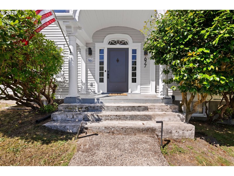 Entrance/Foyer