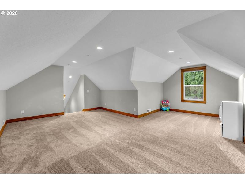 Bonus Room