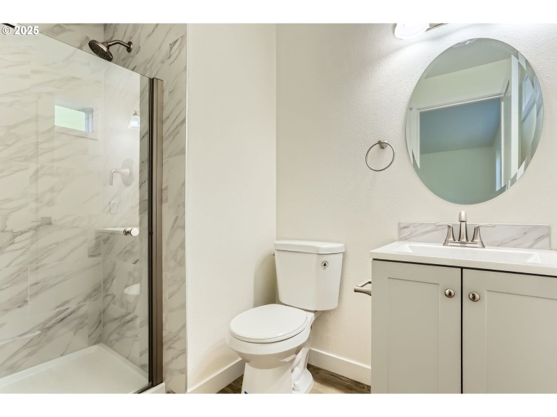 Bathroom, Attached