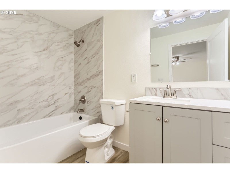 Bathroom, Attached