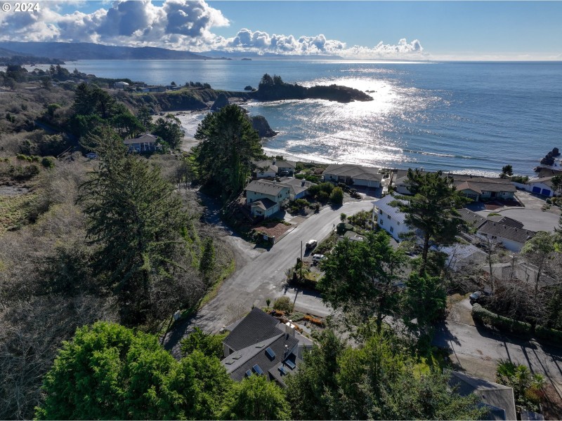 Beach Access Deeded