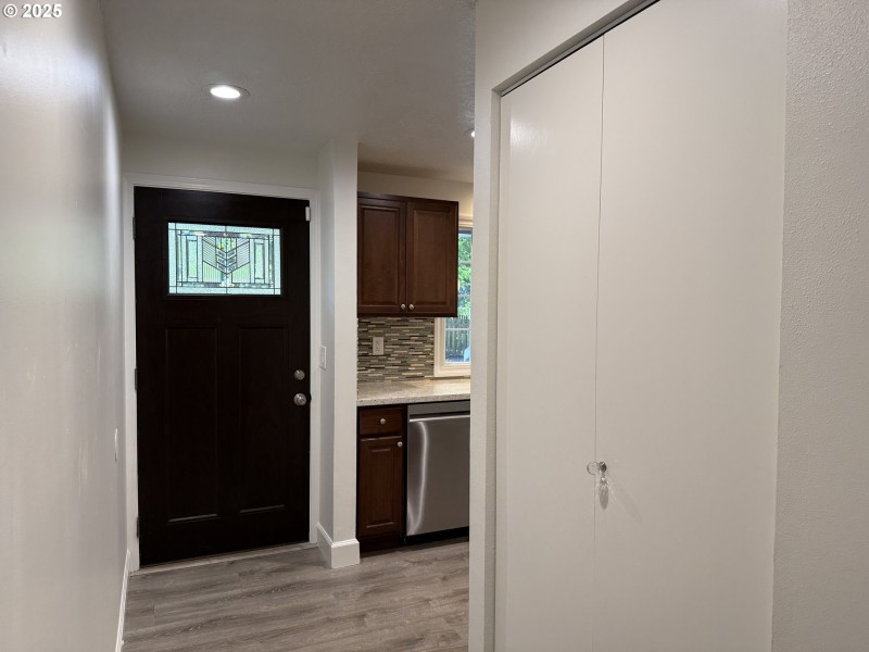 Entrance/Foyer
