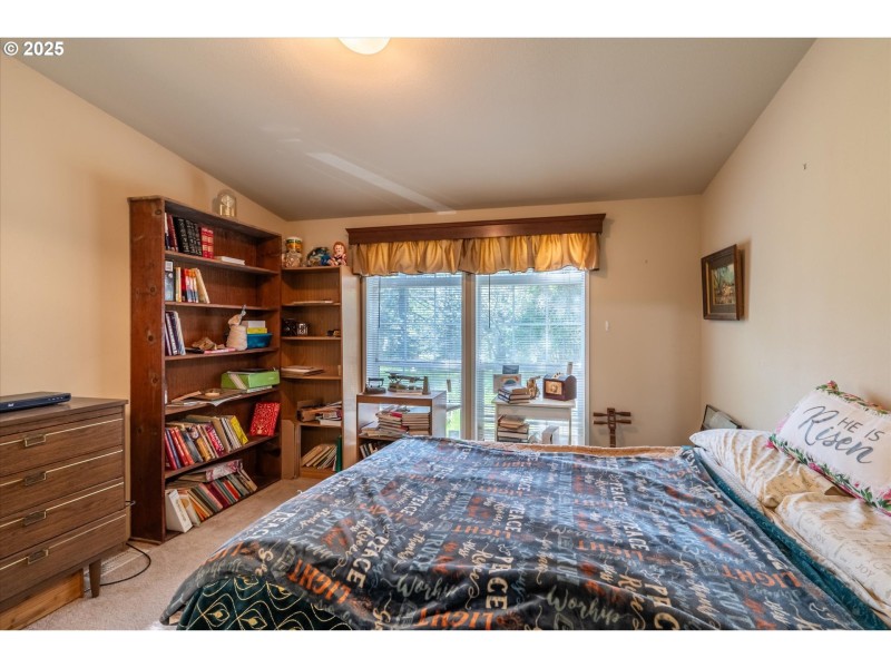 Bedroom, Owner's Suite
