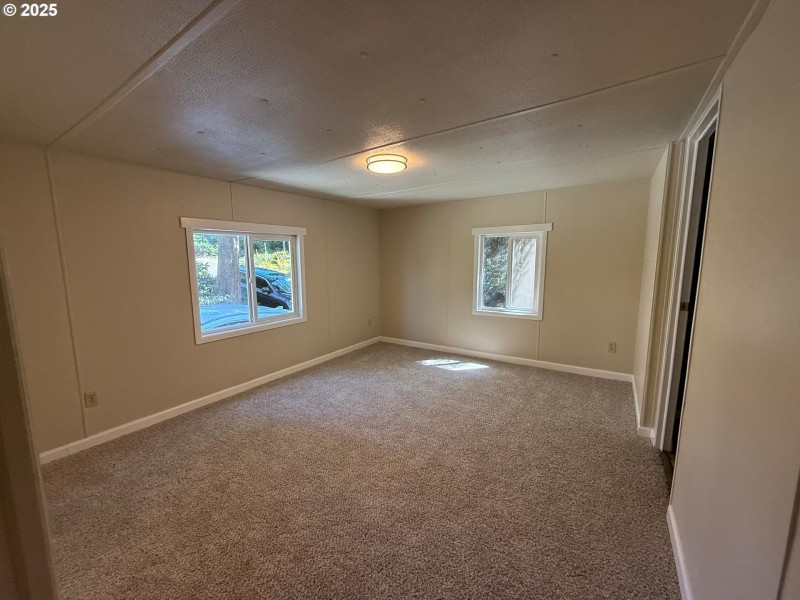 Bedroom, Owner's Suite