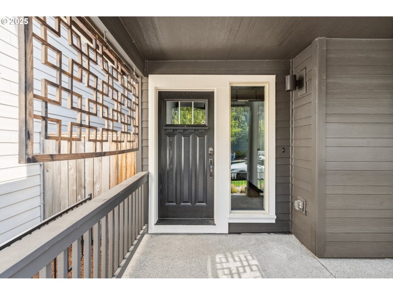 Entrance/Foyer