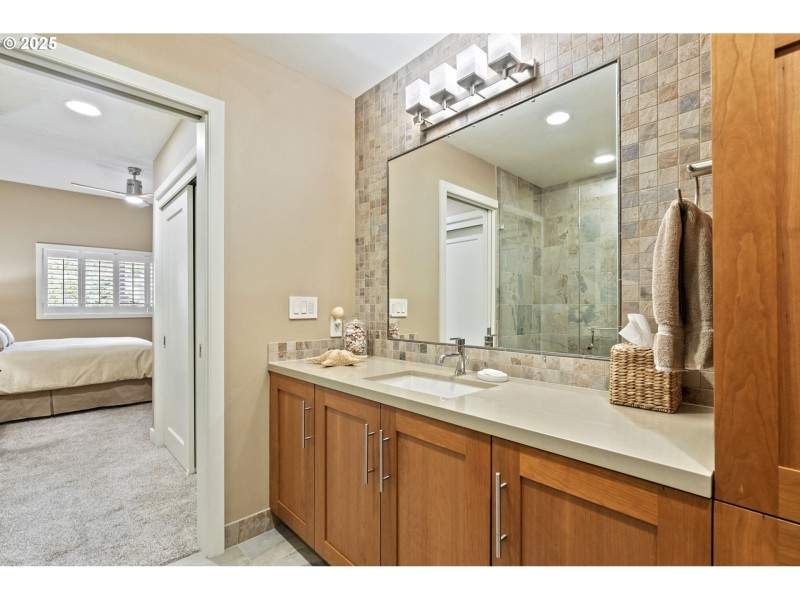 Attached Bathroom #2