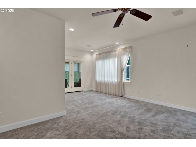 Bedroom, Owner's Suite