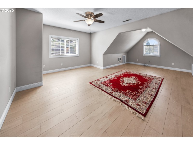 Bonus Room