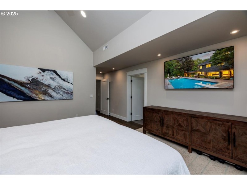 Owner's Suite Bedroom