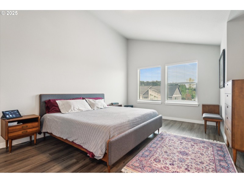 Bedroom, Primary