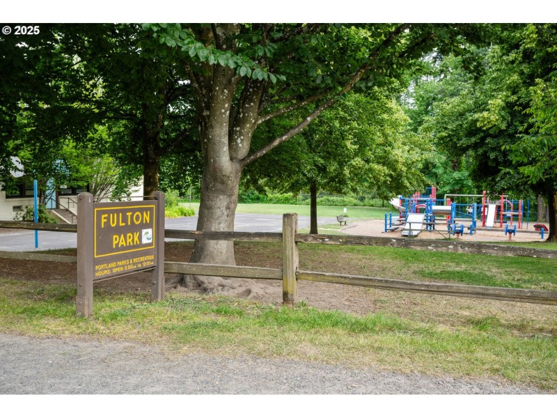 Neighborhood Park