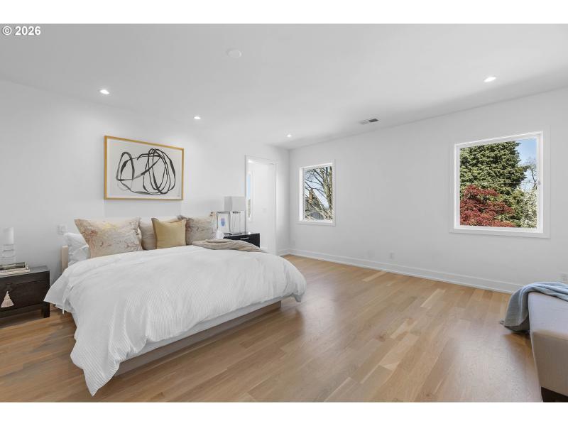 Bedroom, Owner's Suite