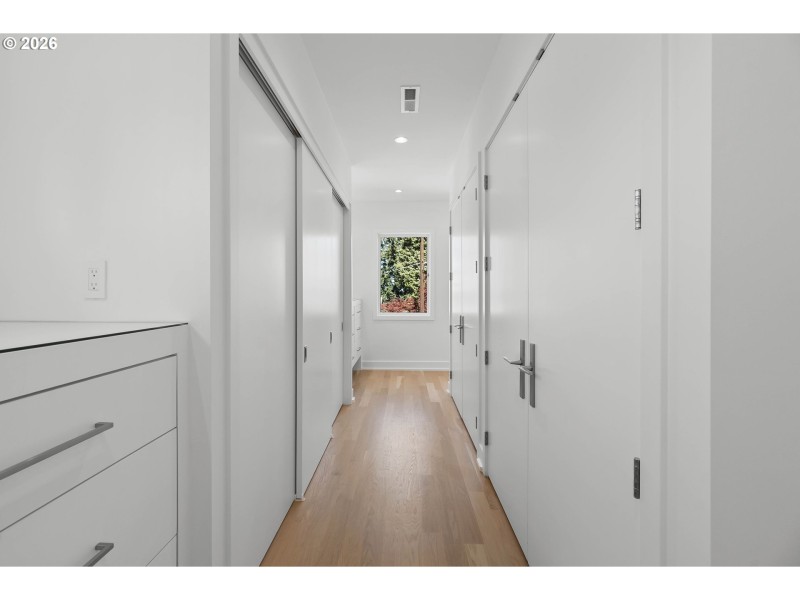 Bedroom, Owner's Suite