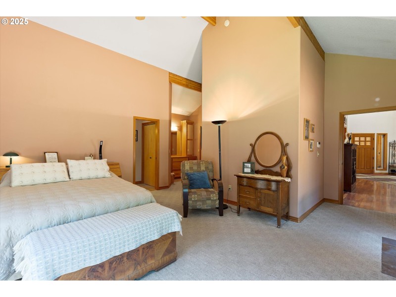 Owner's Suite Bedroom