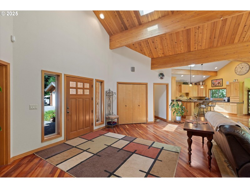 Entrance/Foyer